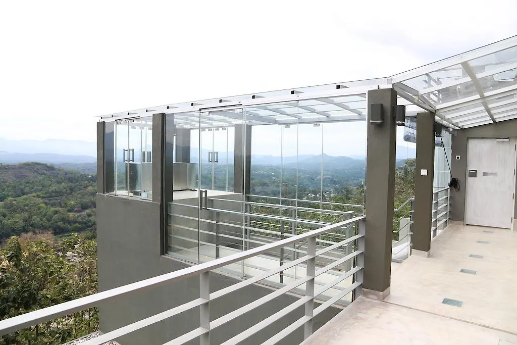 Sky Pavilion Kandy 0*,